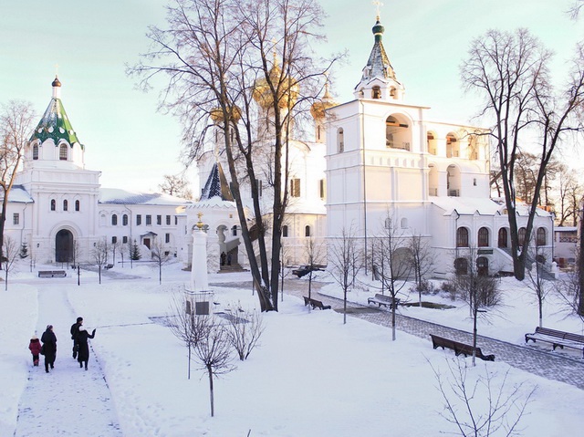 Троицкий Ипатьевский мужской монастырь в Костроме